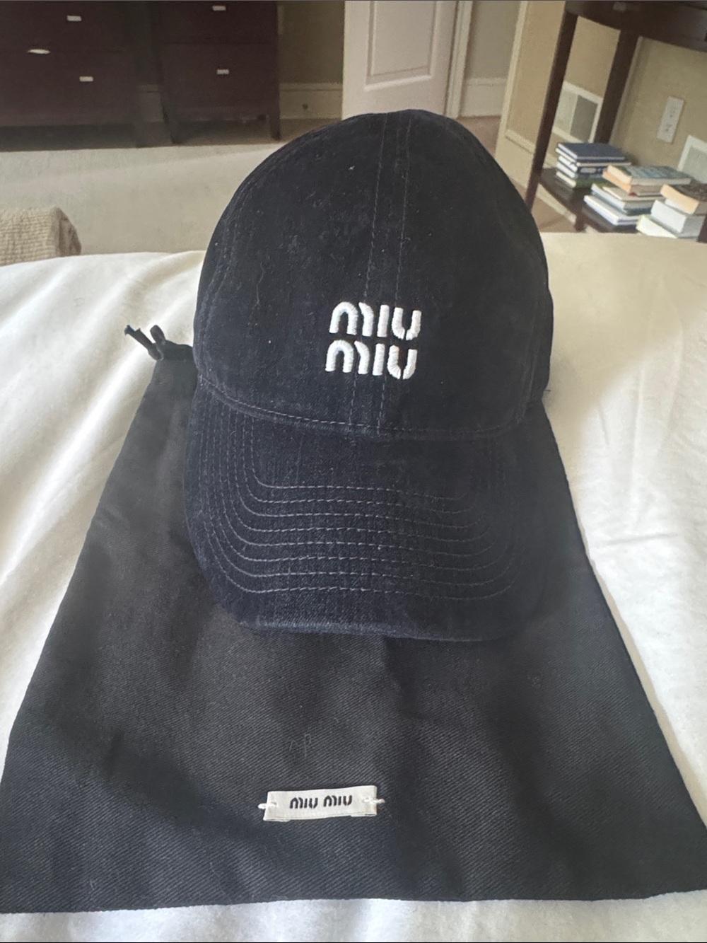 Miu Miu Black navy velvet cap with White Logo Size S – Made in Italy